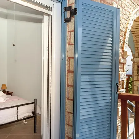 Anna's - Private Pool & Playground Kefalonia Island