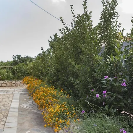 Anna's - Private Pool & Playground Villa Kefalonia Island