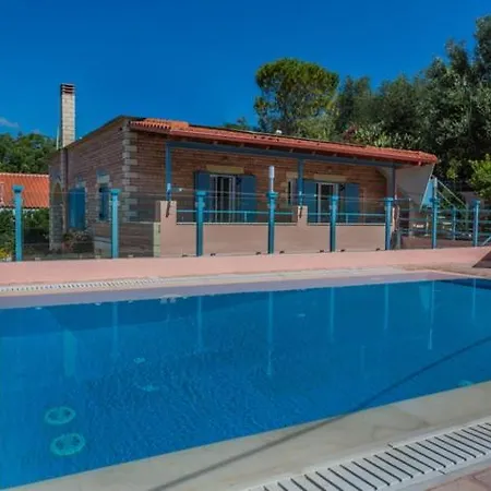 Anna's - Private Pool & Playground Kefalonia Island