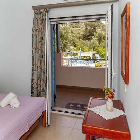 Anna's - Private Pool & Playground * Kefalonia Island